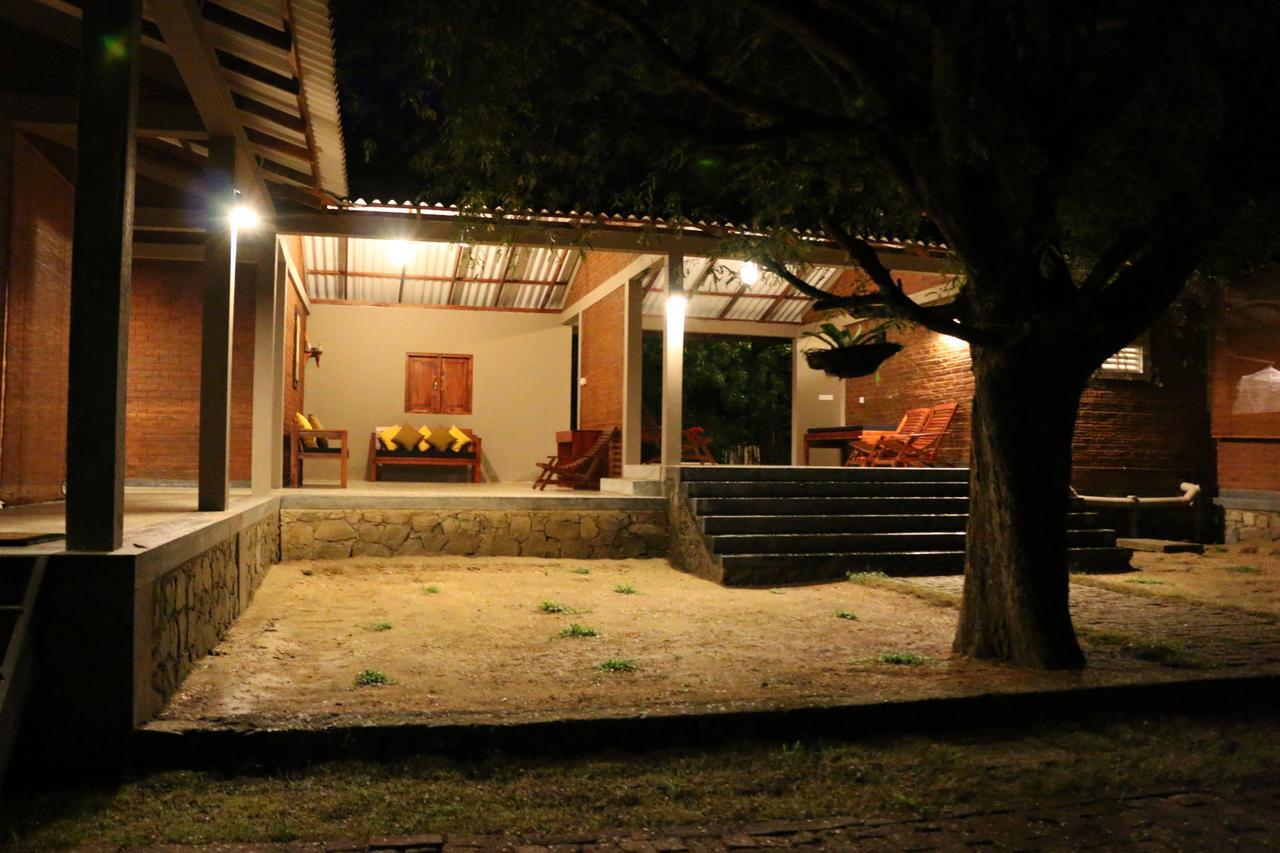 Bed and Breakfast Hide Yala Tissamaharama Esterno foto