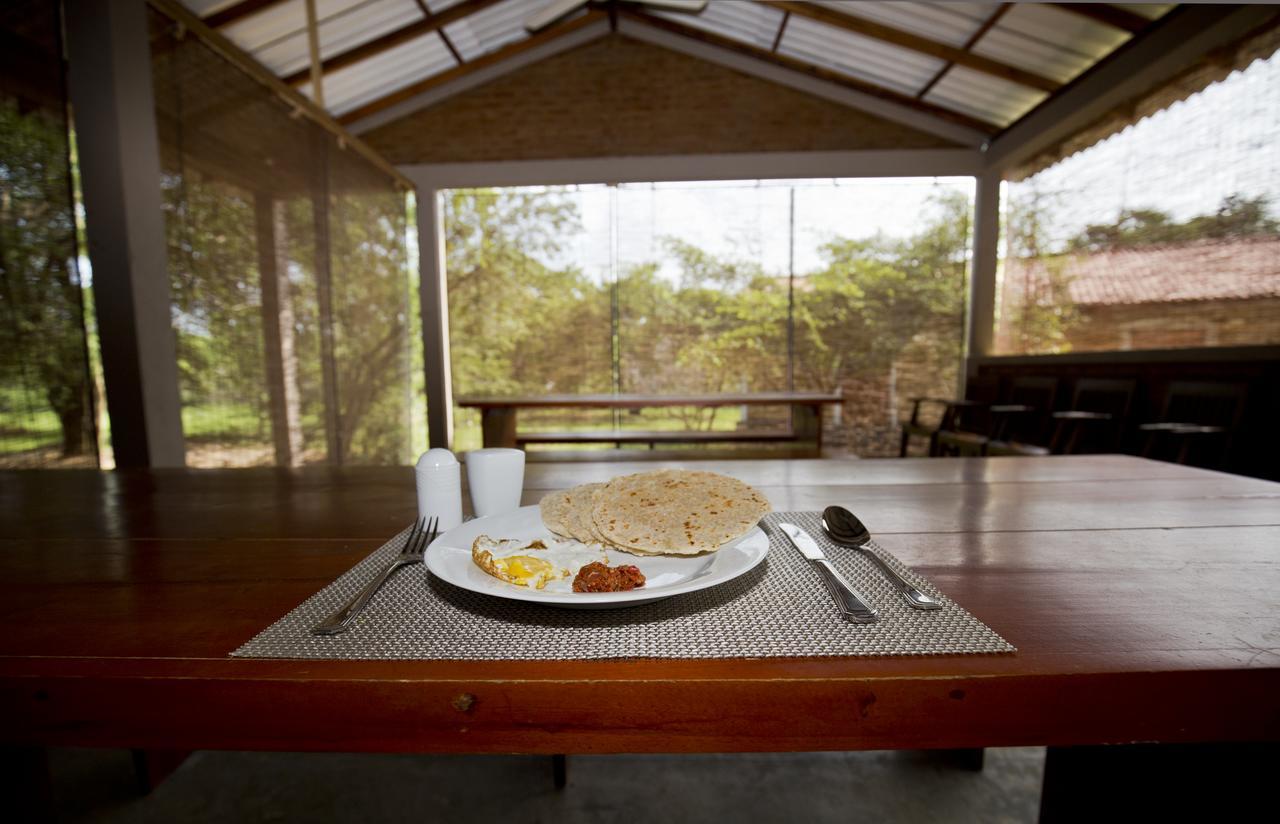 Bed and Breakfast Hide Yala Tissamaharama Esterno foto